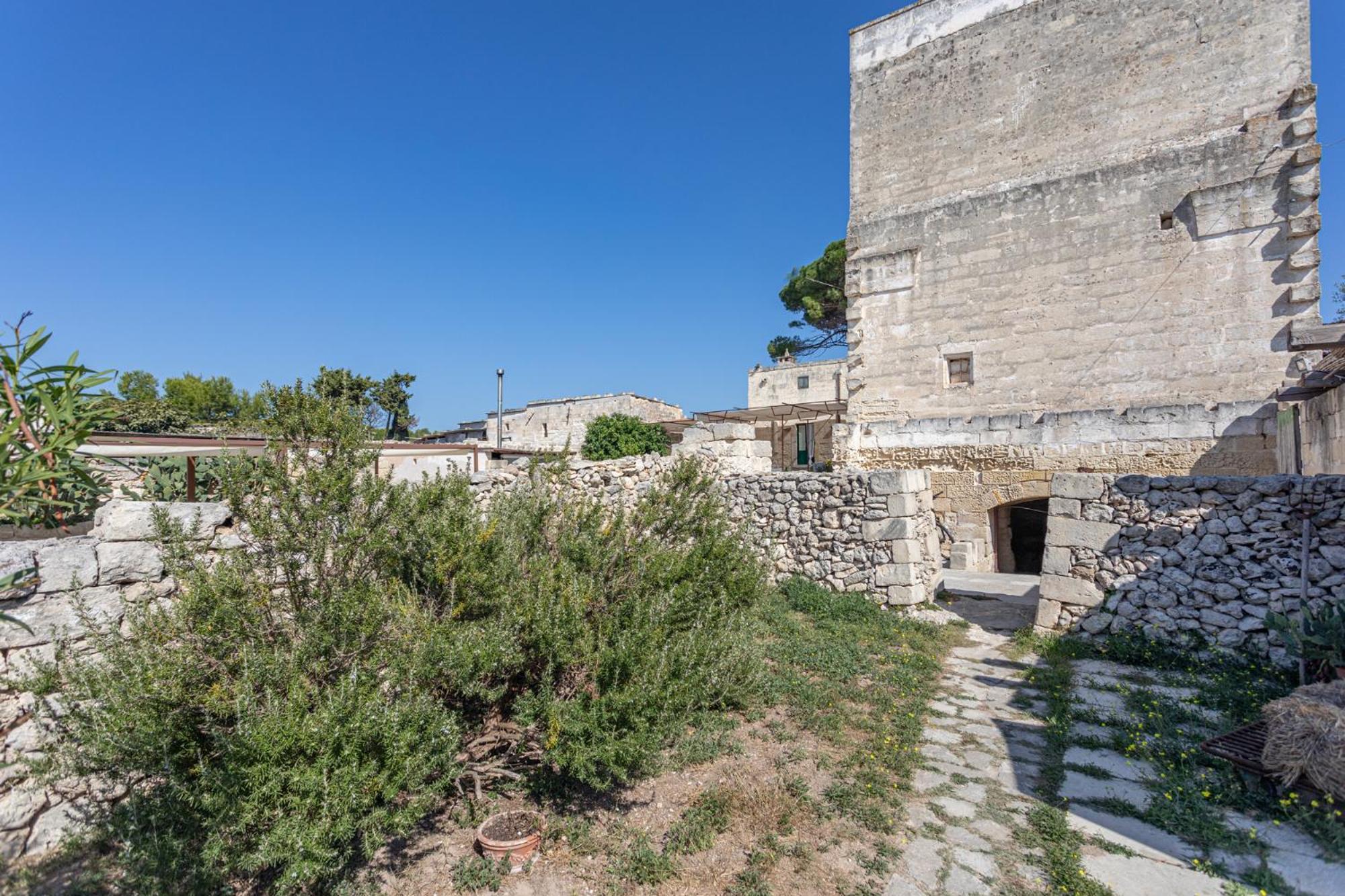 Masseria Torre Sant'Andrea メレンドゥーニョ エクステリア 写真