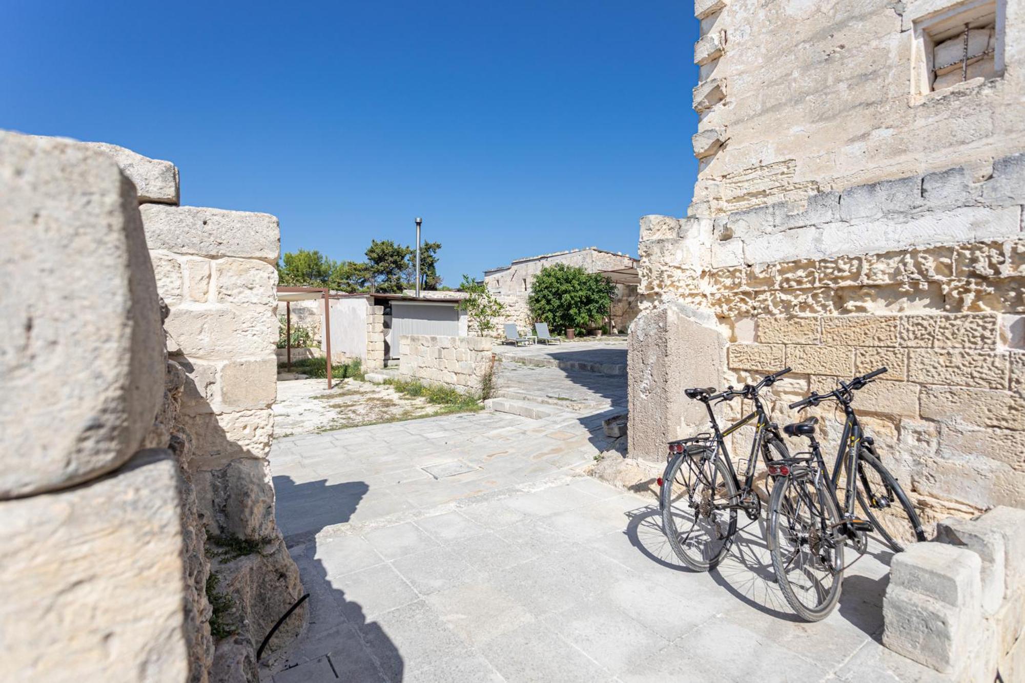 Masseria Torre Sant'Andrea メレンドゥーニョ エクステリア 写真
