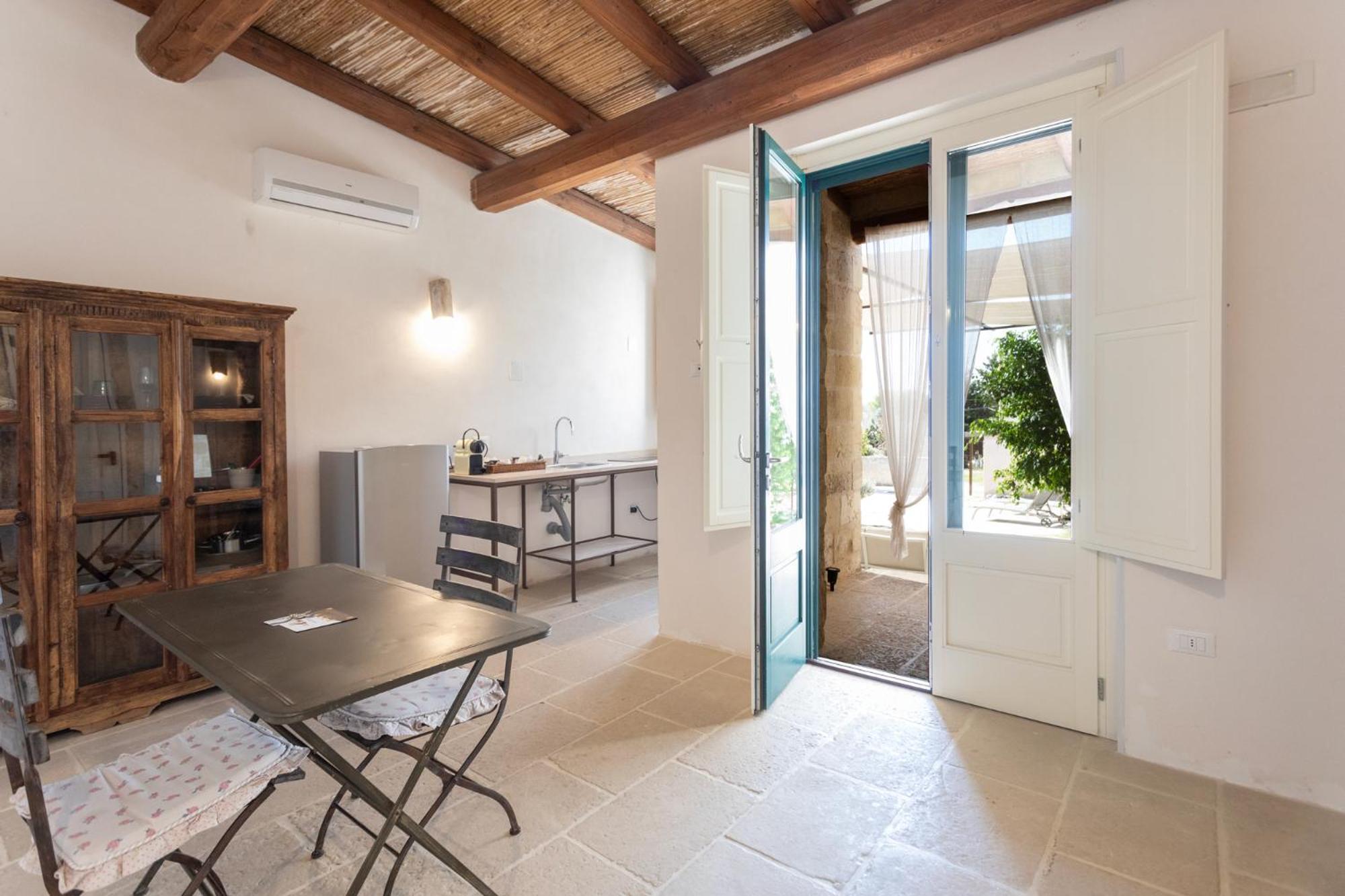 Masseria Torre Sant'Andrea メレンドゥーニョ エクステリア 写真