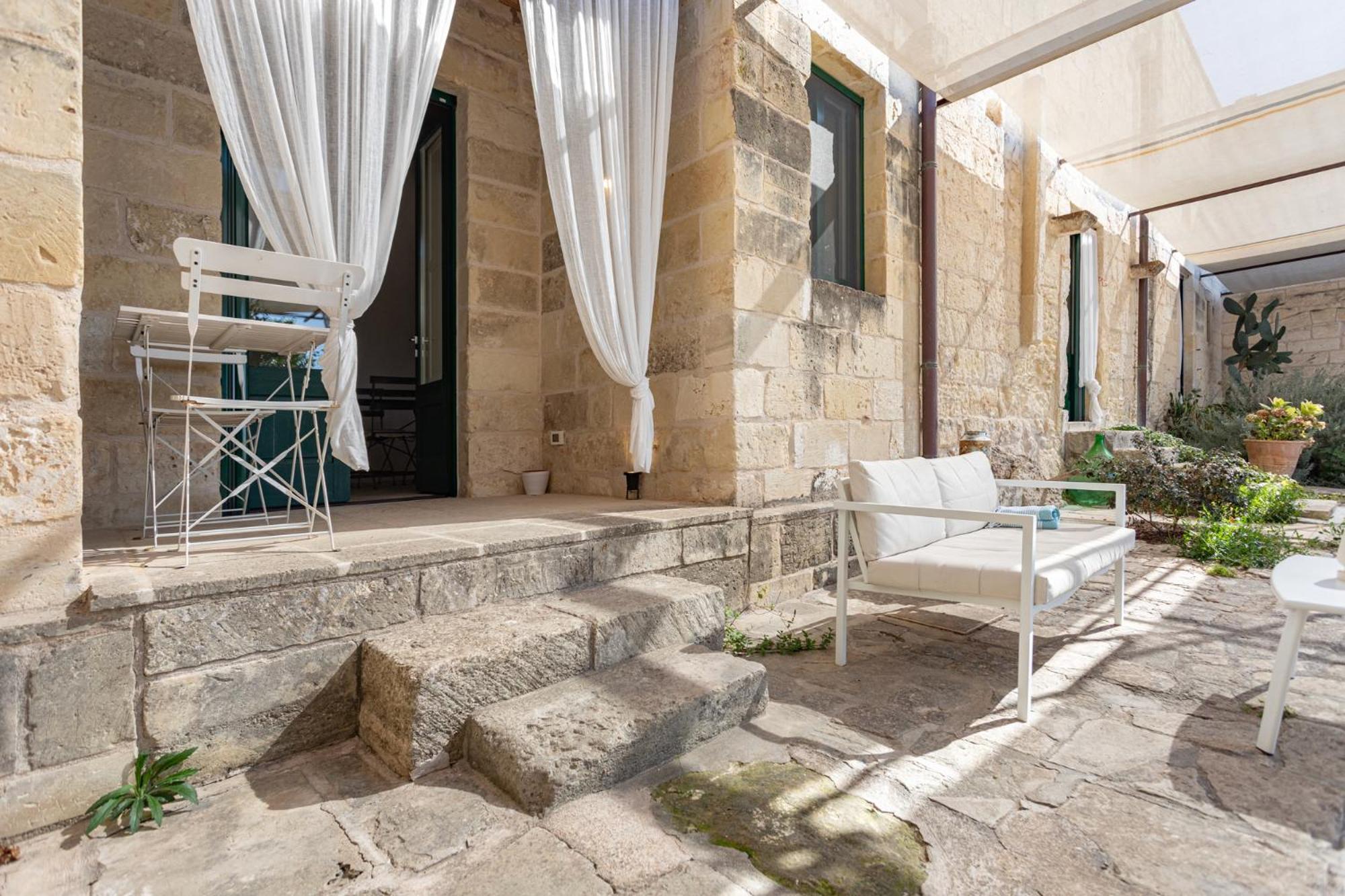 Masseria Torre Sant'Andrea メレンドゥーニョ エクステリア 写真